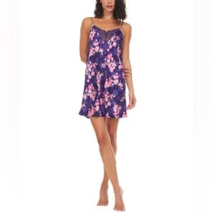 NWOT Flora By Flora Nikrooz Loren Lace Trim Chemise Nightgown Size S